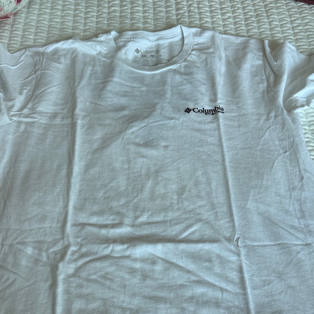 Columbia Classic White Short Sleeve Tee